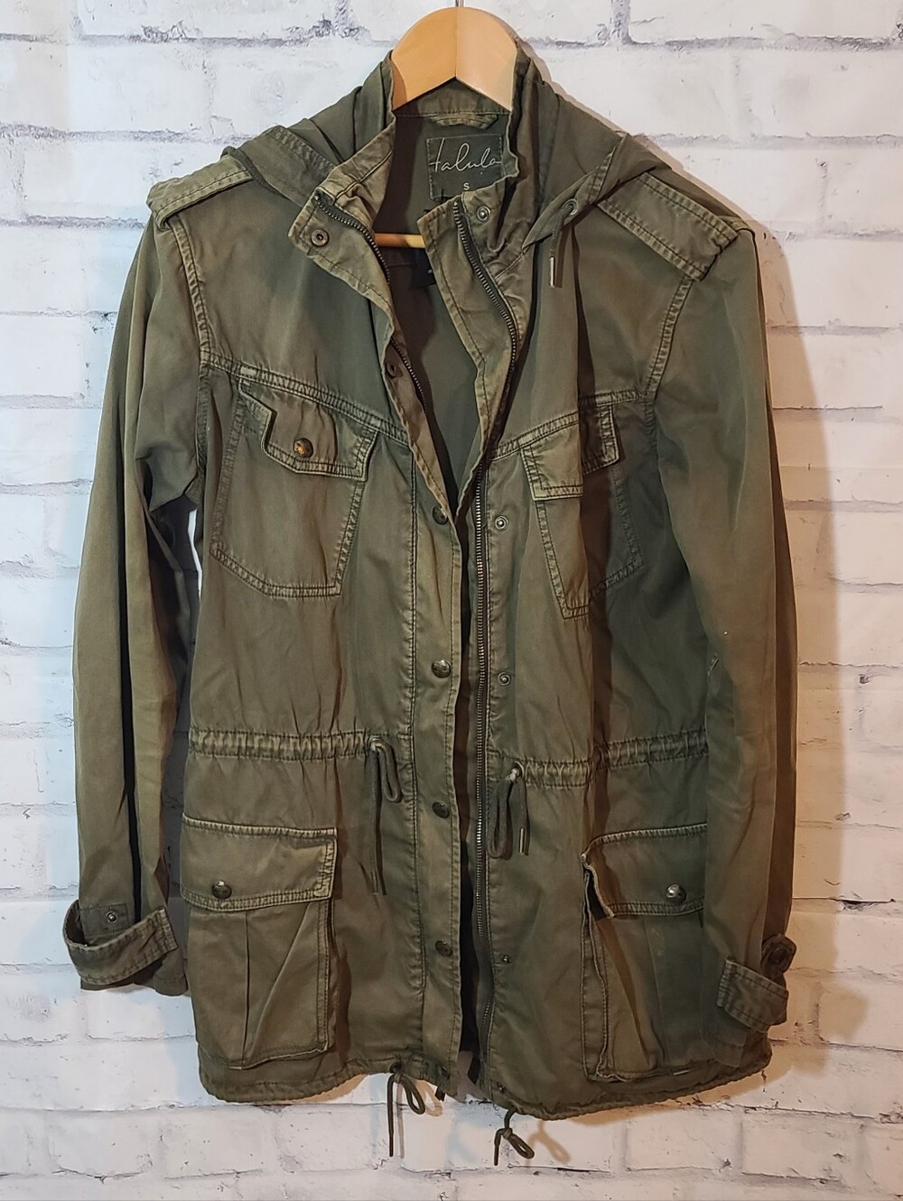 Aritzia Talula Trooper Utility Jacket Hooded Anorak Full Zip Snap Pockets S